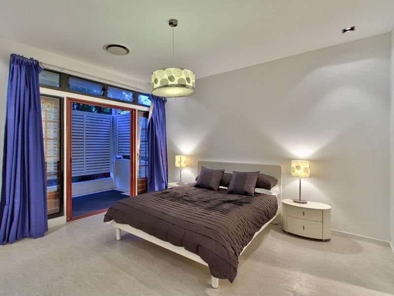 East Brisbane QLD 4169