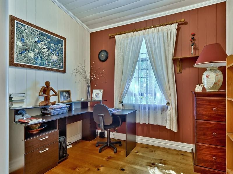 48 Broadmere Street, Annerley QLD 4103