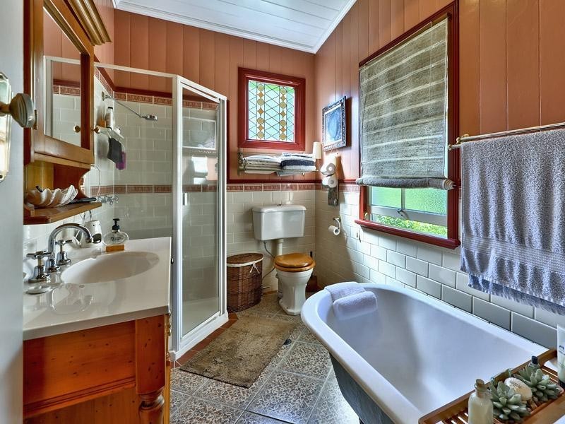 48 Broadmere Street, Annerley QLD 4103