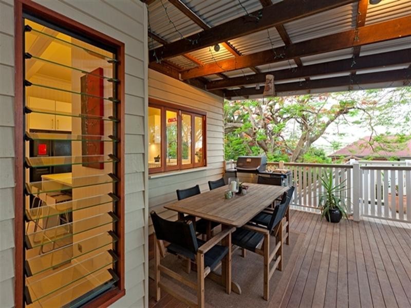 31 Forbes Street, Hawthorne QLD 4171