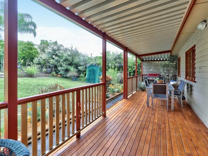 11 Condor Road, Coorparoo QLD 4151