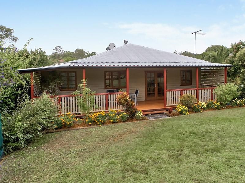 11 Condor Road, Coorparoo QLD 4151