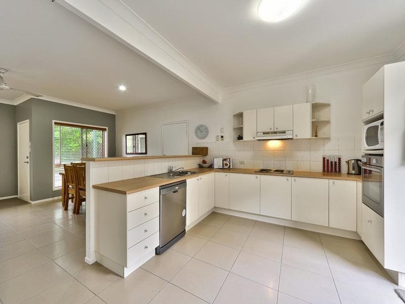 Seven Hills QLD 4170