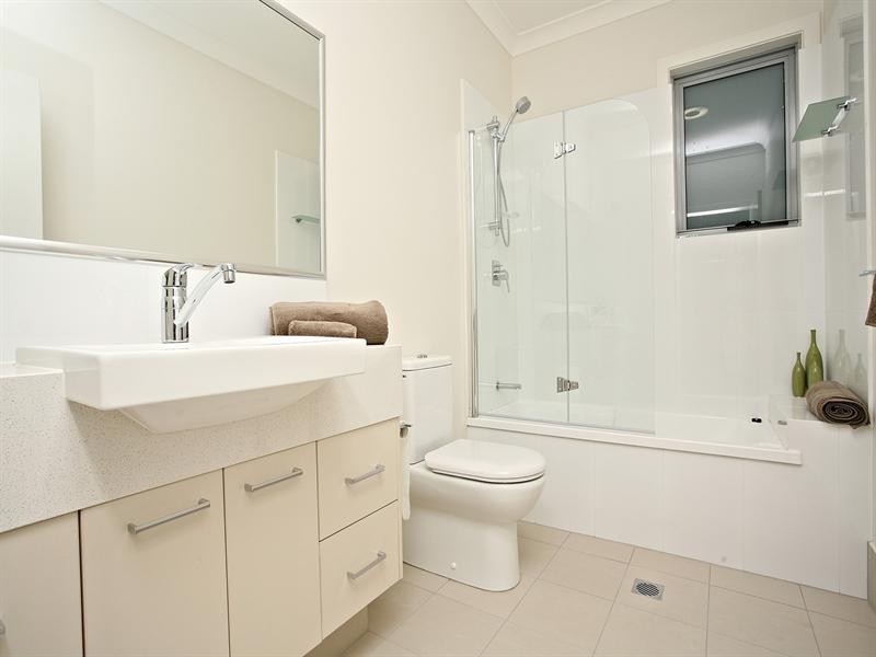 87 Stephens Street, Morningside QLD 4170
