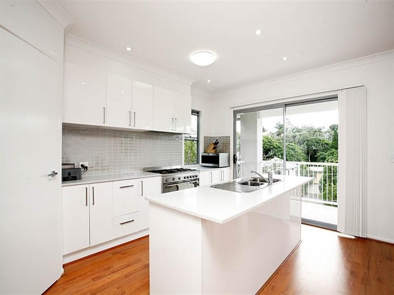 281 Bennetts Road, Norman Park QLD 4170