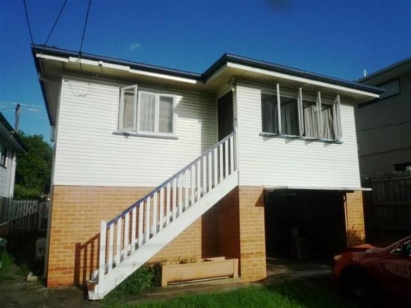 373 Hawthorne Road, Hawthorne QLD 4171