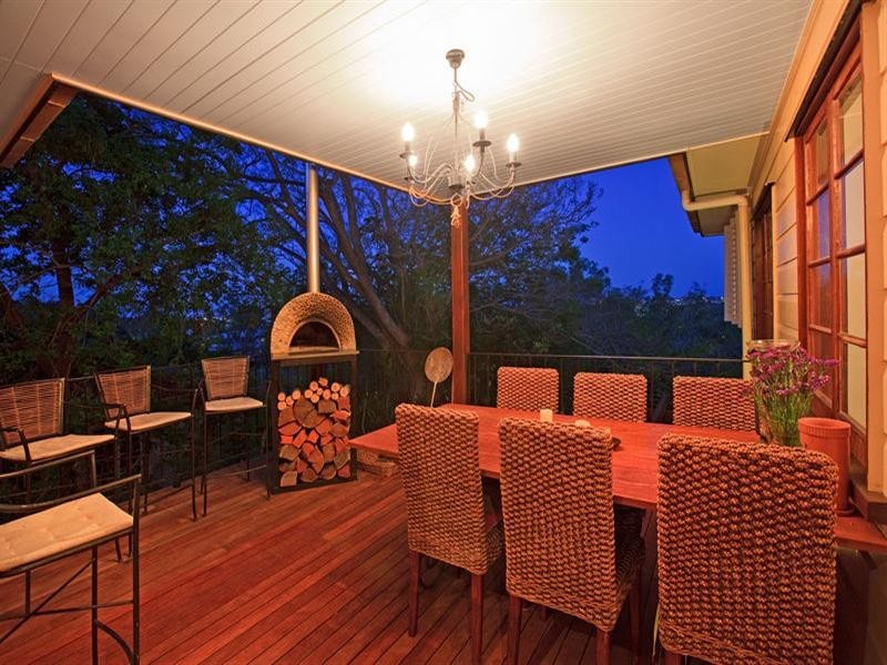 20 Pollock Street, Balmoral QLD 4171