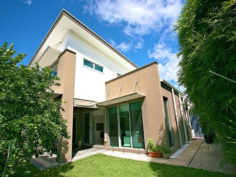 58 Waterline Crescent, Bulimba QLD 4171