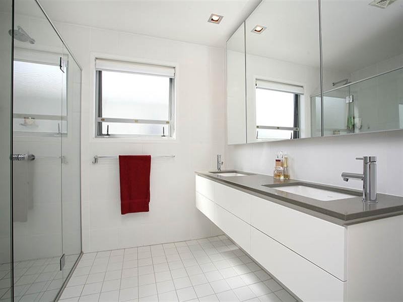 58 Waterline Crescent, Bulimba QLD 4171