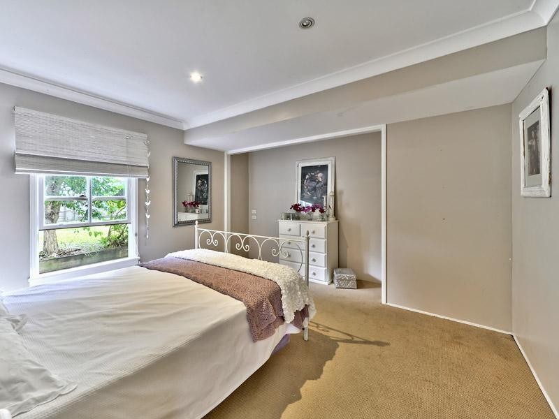 72 Armstrong Road, Cannon Hill QLD 4170