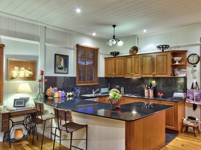 18 Apollo Road, Bulimba QLD 4171