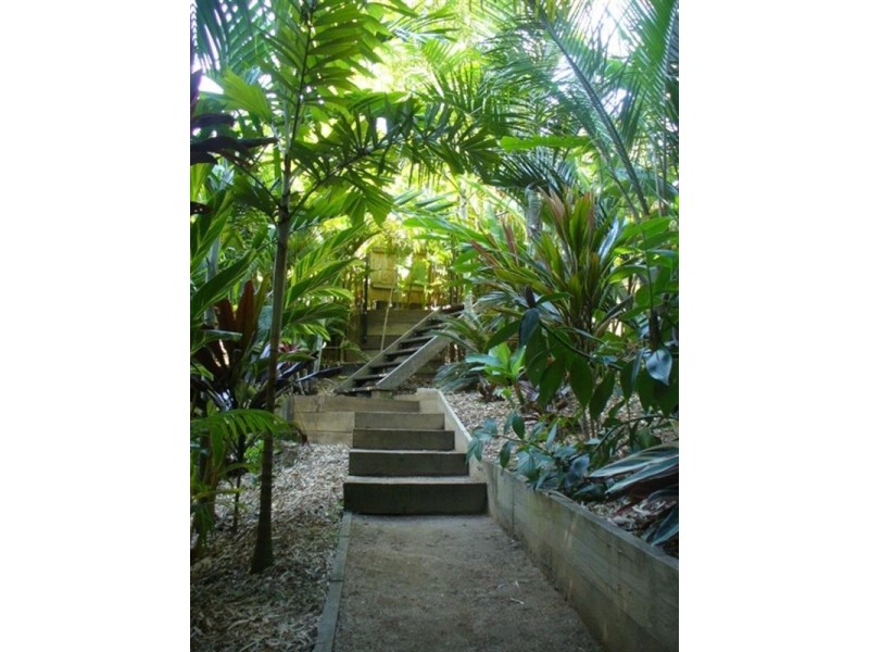 36 Olive Grove, Balmoral QLD 4171