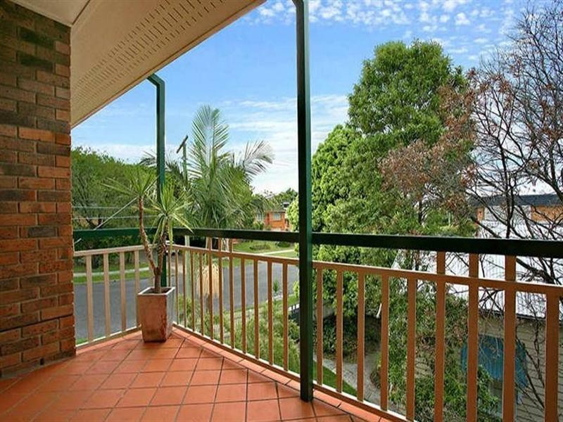 4/12 McLay Street, Coorparoo QLD 4151