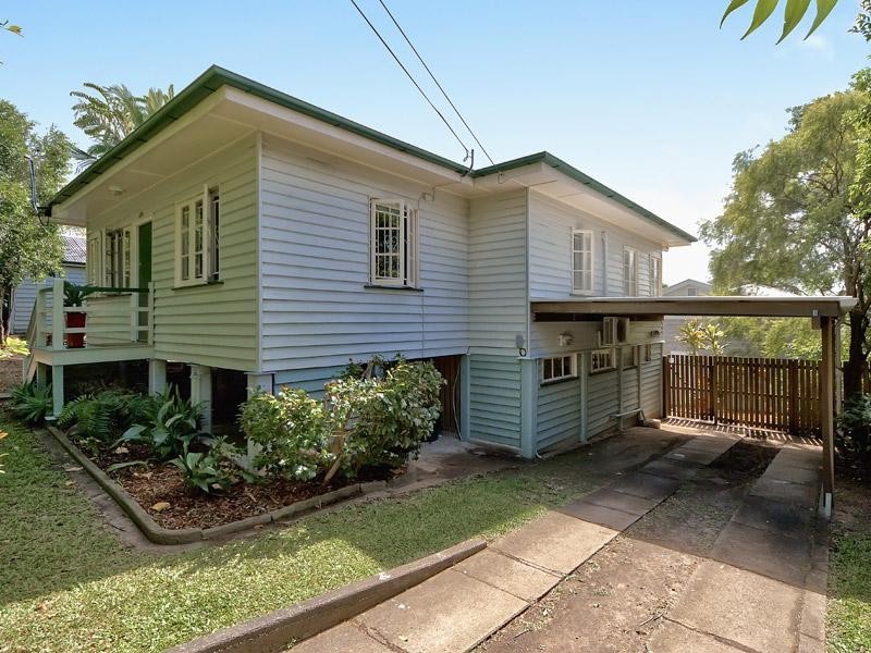 106 Erica Street, Cannon Hill QLD 4170
