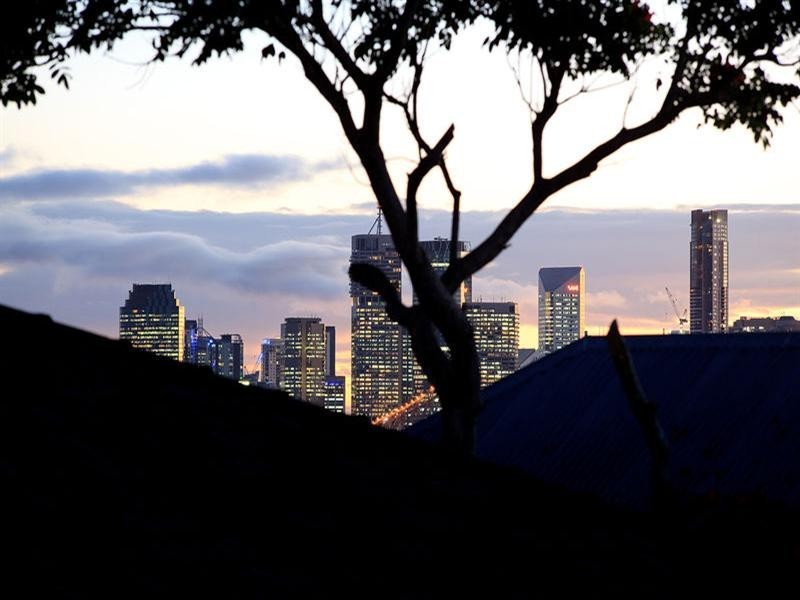 246 Oxford Street, Balmoral QLD 4171