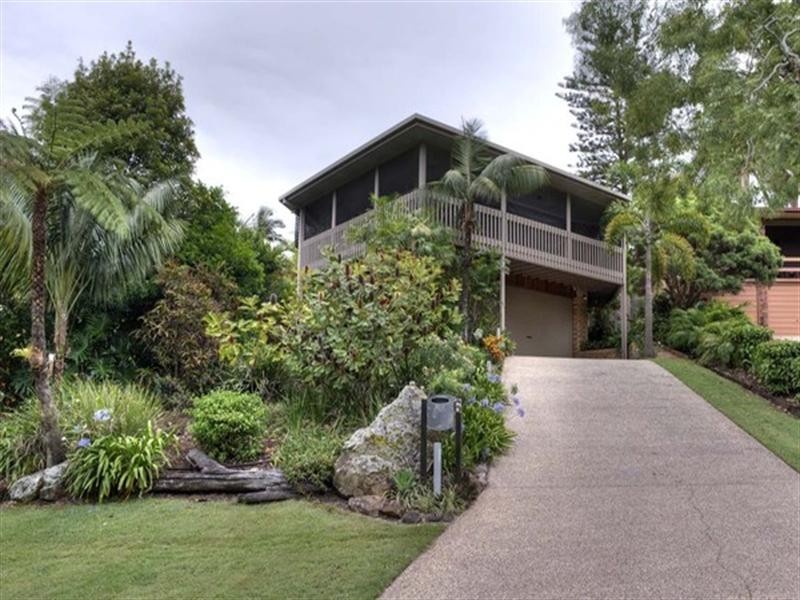 6 Yonga Street, Balmoral QLD 4171