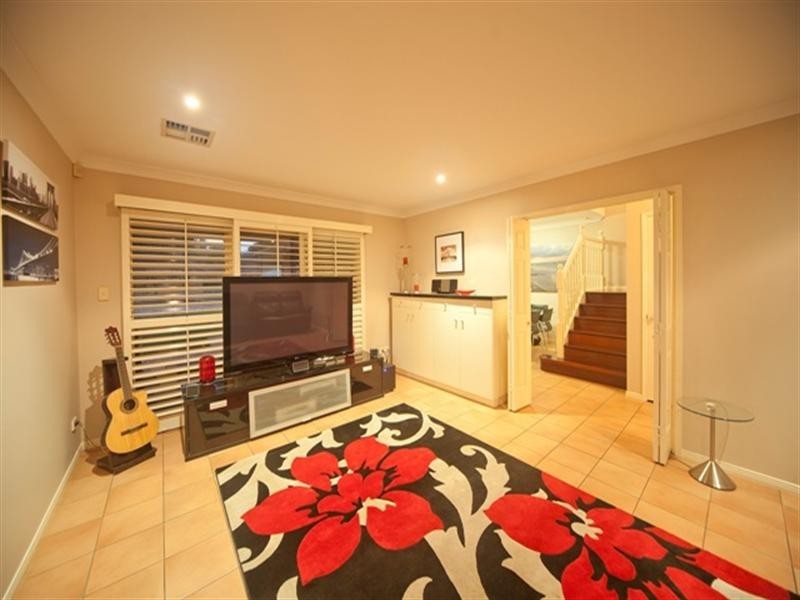 6 Homewood Place, Carindale QLD 4152