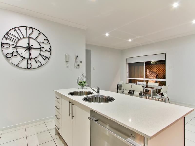 342 Stanley Road, Carina QLD 4152