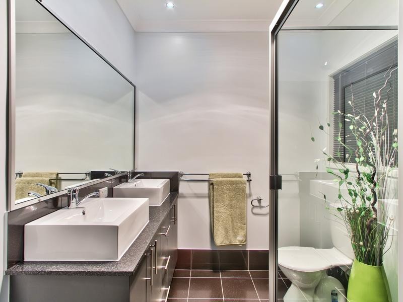 342 Stanley Road, Carina QLD 4152