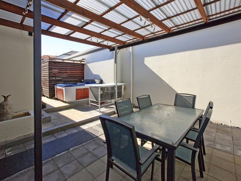 12 Calliope Circuit, Murarrie QLD 4172