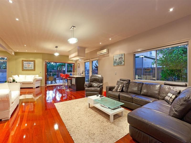 50 Johnston Street, Bulimba QLD 4171