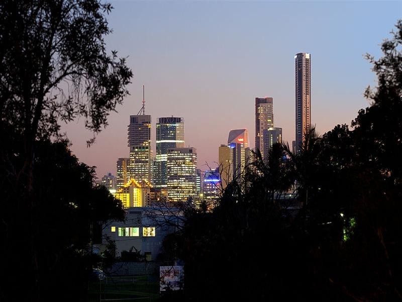 135 Coutts Street, Bulimba QLD 4171