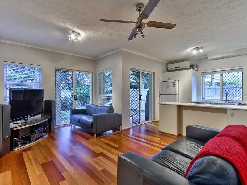 7/75 Riding Road, Hawthorne QLD 4171