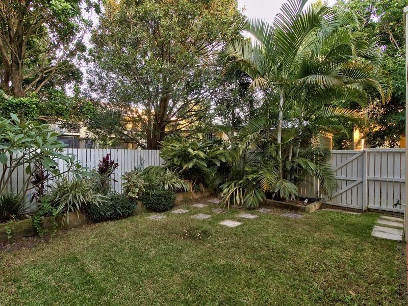 7/75 Riding Road, Hawthorne QLD 4171