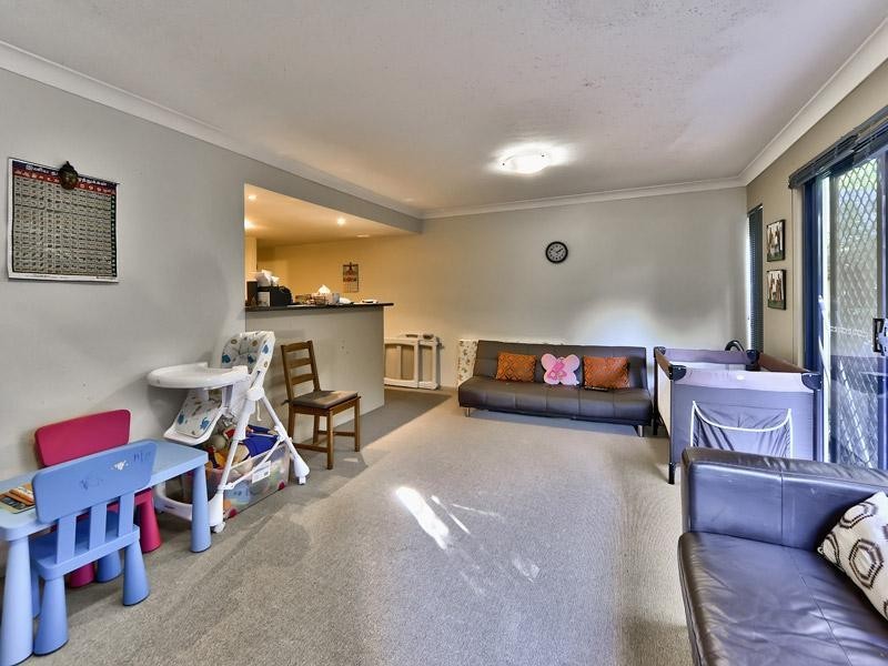 4/30 Clarendon, East Brisbane QLD 4169