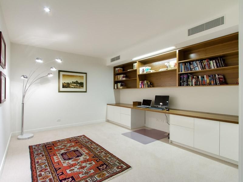 211/90 Wynnum Road, Norman Park QLD 4170