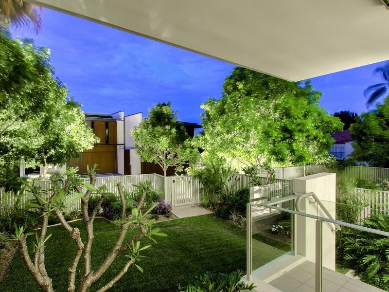 211/90 Wynnum Road, Norman Park QLD 4170