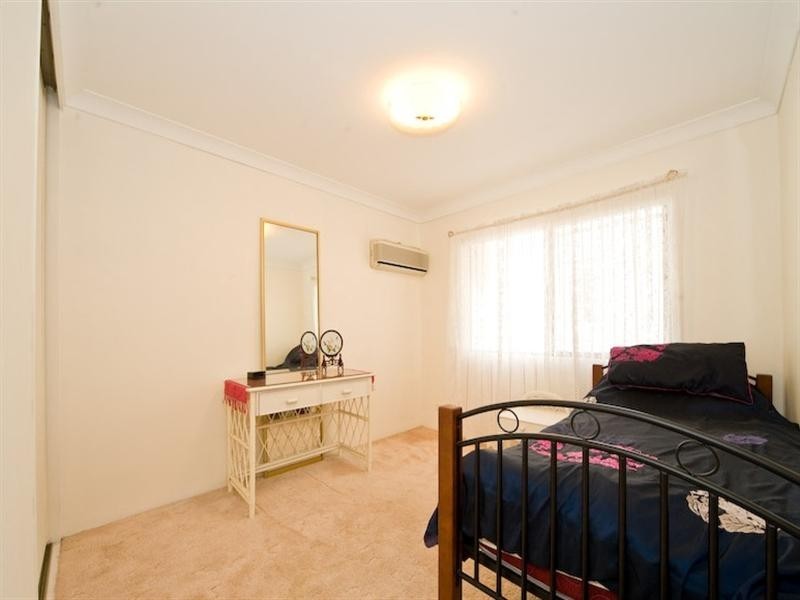 2/8 Heidelberg Street, East Brisbane QLD 4169