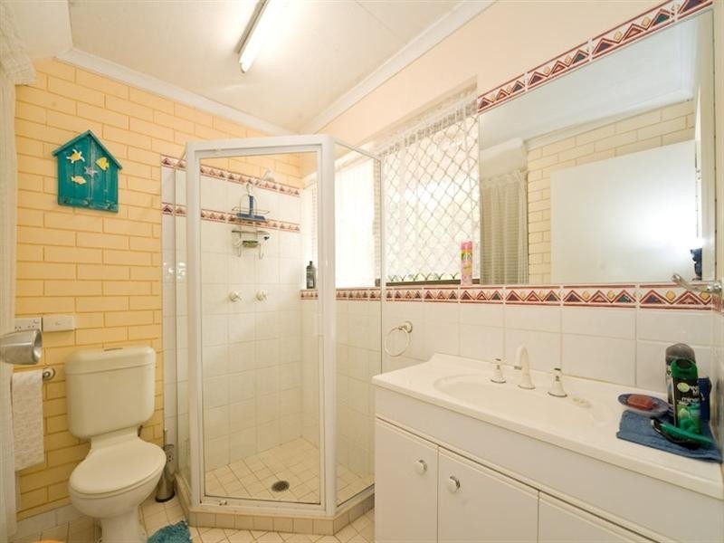 2/8 Heidelberg Street, East Brisbane QLD 4169