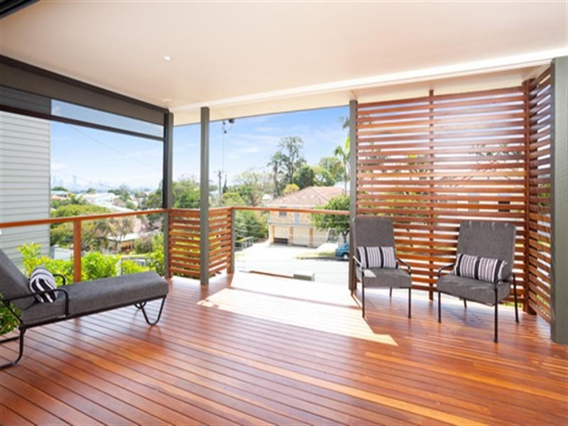 103 Martha Street, Camp Hill QLD 4152