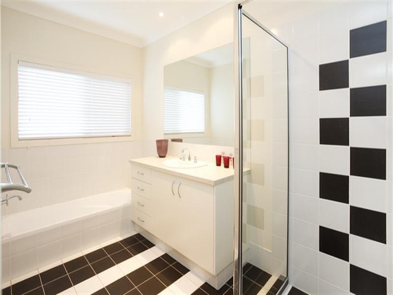 103 Martha Street, Camp Hill QLD 4152