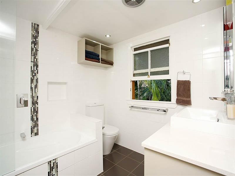 14 Moore Street, Morningside QLD 4170