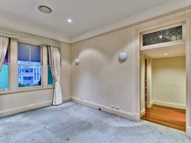 546 Vulture Street, East Brisbane QLD 4169