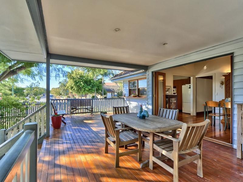 163 Mowbray Terrace, East Brisbane QLD 4169