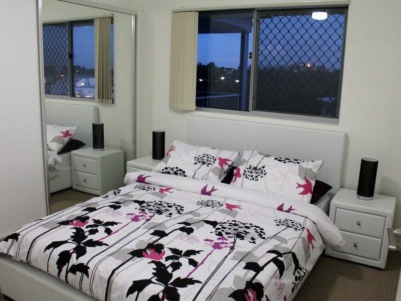 16 Westacott Street, Nundah QLD 4012