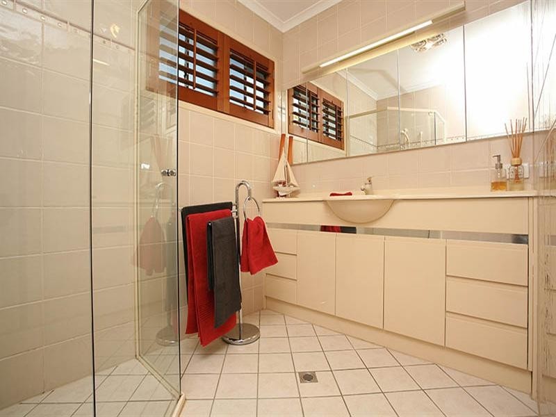 9 Ranch Street, Tingalpa QLD 4173