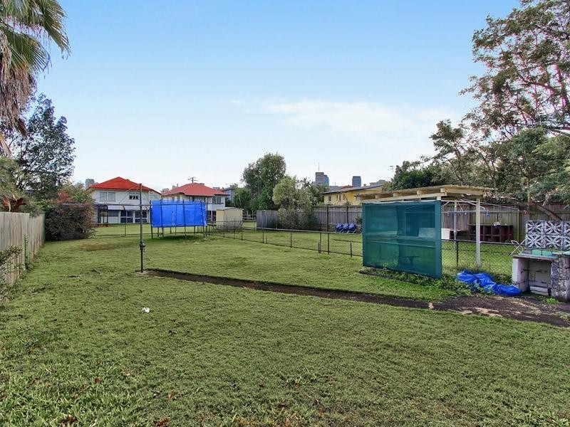 23 Rosina Street, Kangaroo Point QLD 4169