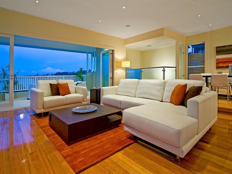 54 Pine Street, Bulimba QLD 4171