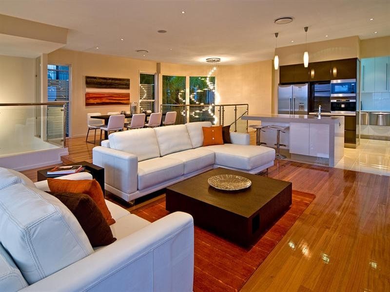 54 Pine Street, Bulimba QLD 4171