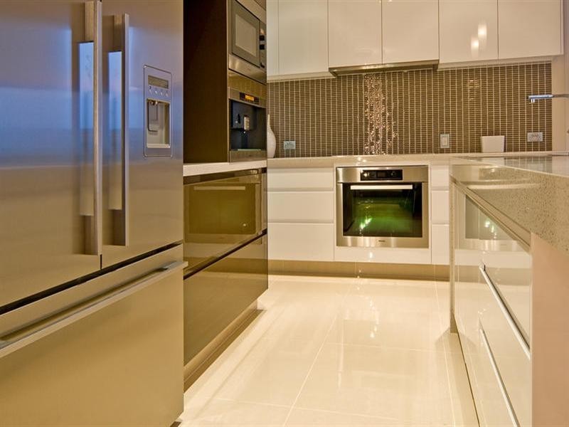 54 Pine Street, Bulimba QLD 4171