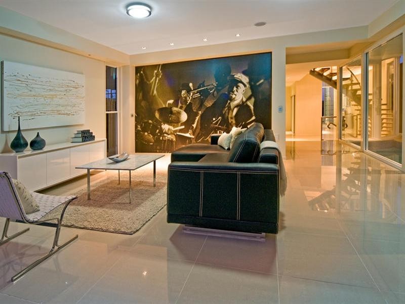 54 Pine Street, Bulimba QLD 4171