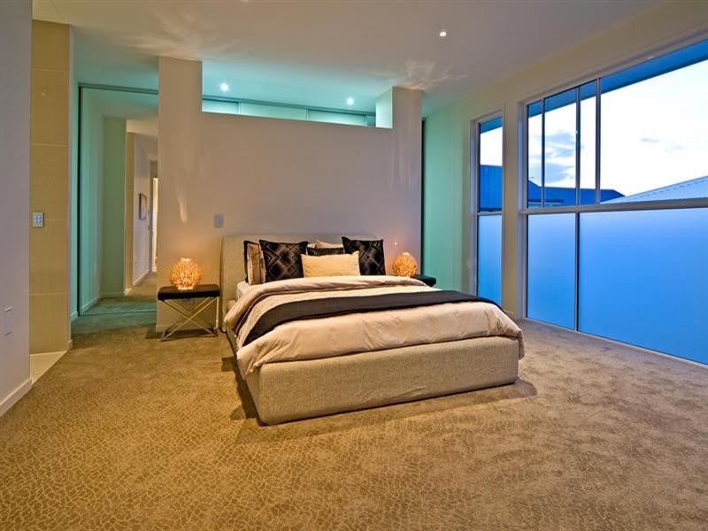 54 Pine Street, Bulimba QLD 4171