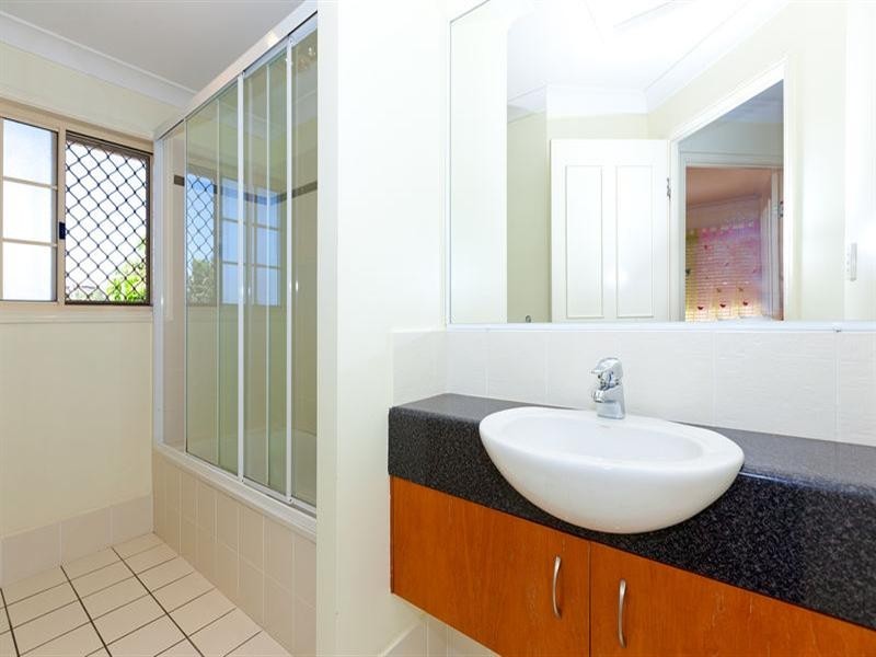 1/6 Redcar Street, Bulimba QLD 4171