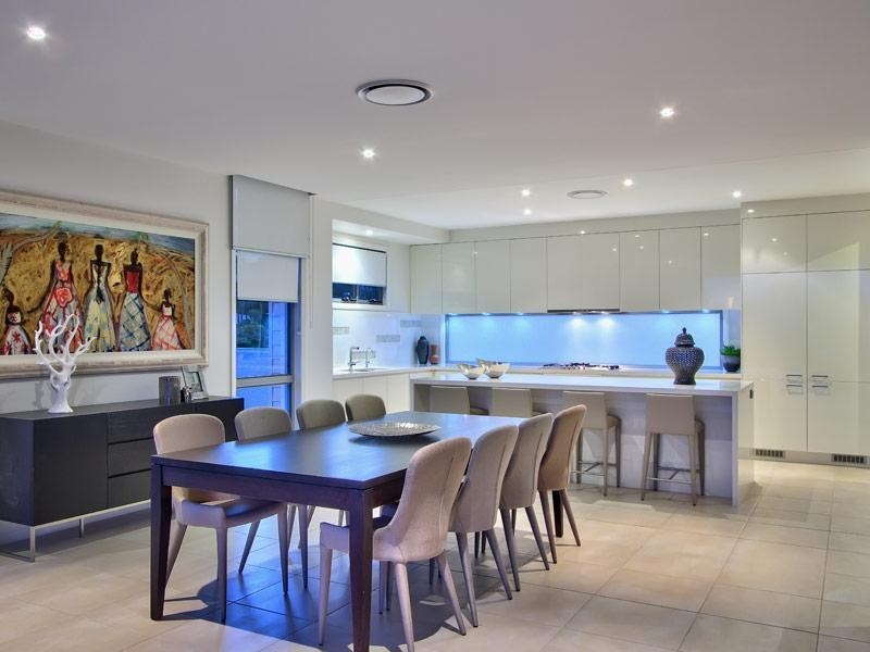 9 Cawmore Road, Hawthorne QLD 4171