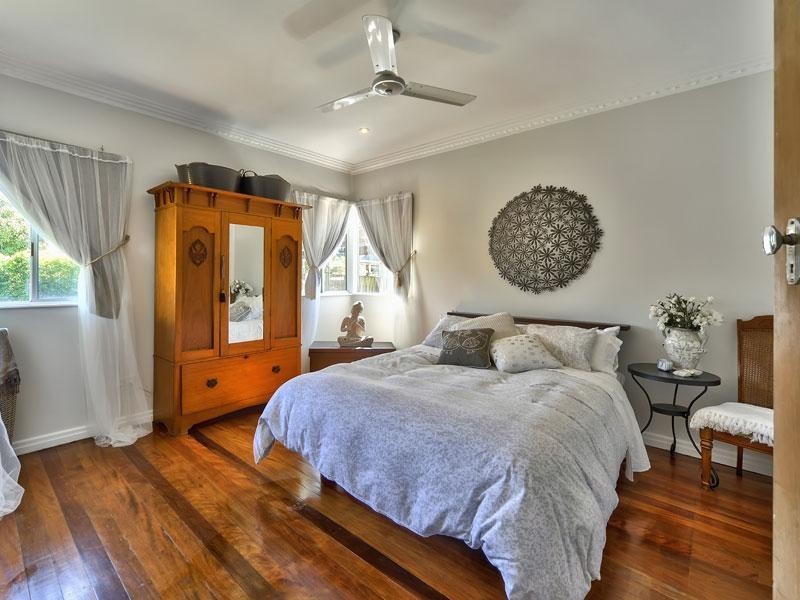 47 Whitworth Road, Cannon Hill QLD 4170