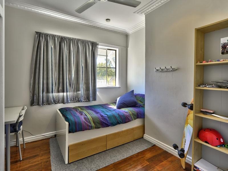 47 Whitworth Road, Cannon Hill QLD 4170